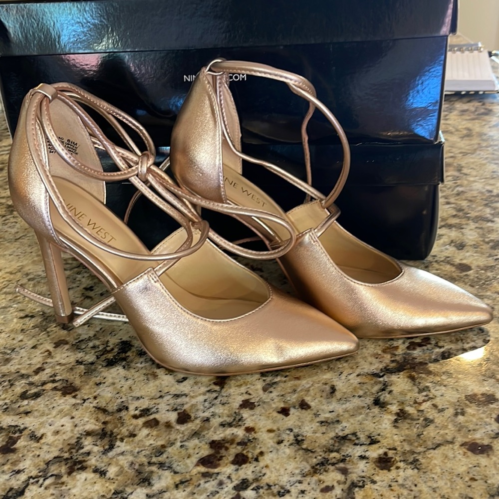 Nine West Ladies Pumps